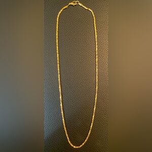 Gold necklace OS